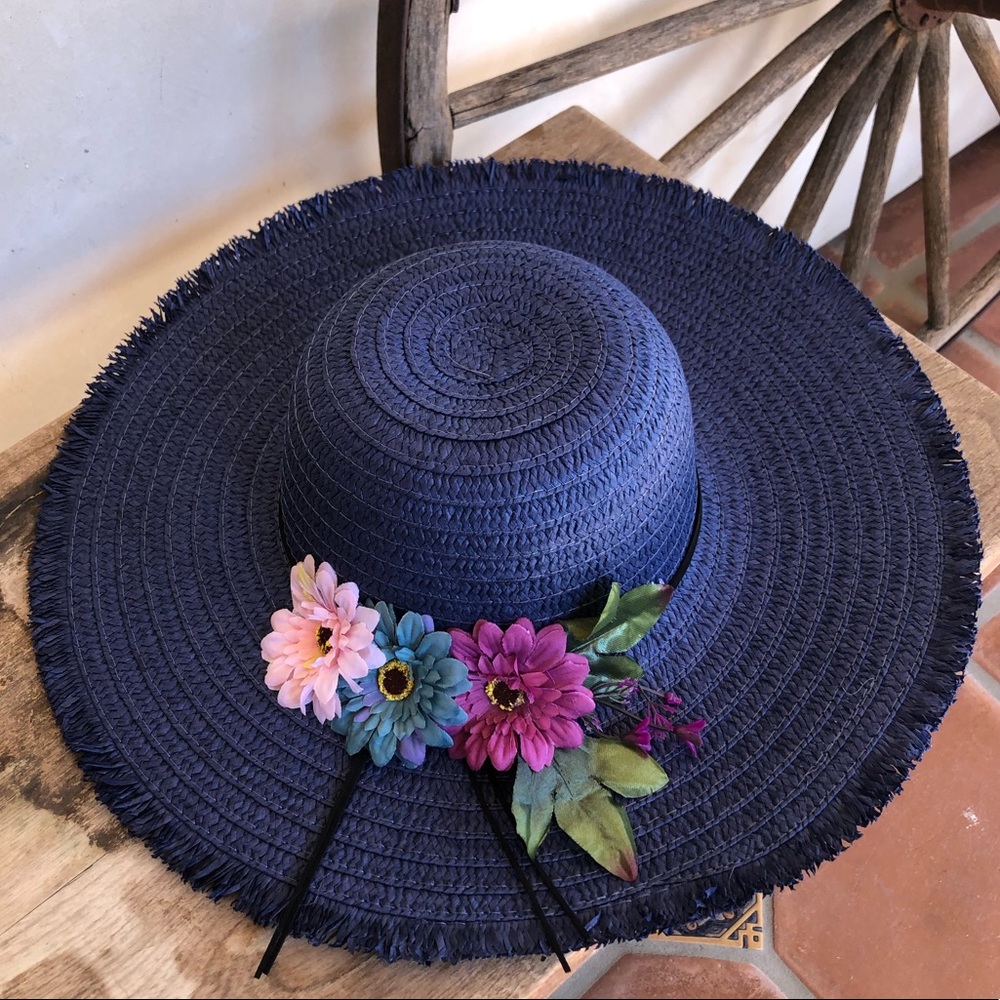 FLOPPY SUMMER STRAW HAT Blue w/Flowers Cute NEW👒